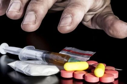 Baqylaýsyz bala esirtkige urynady