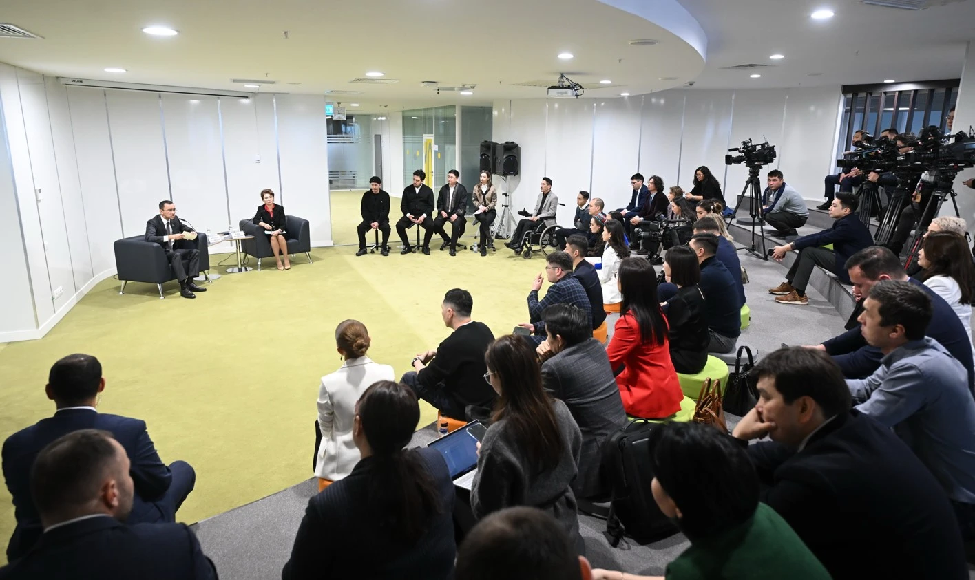 Kreatıvti ındýstrııany damytý basymdyǵy