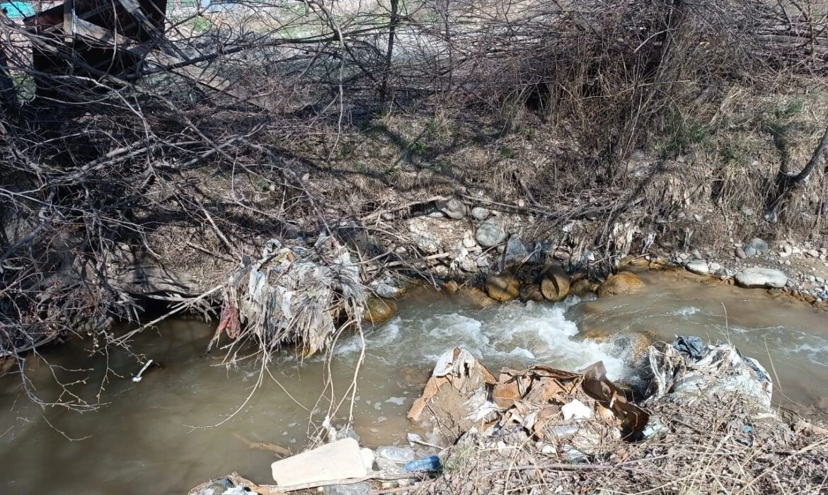 Almatyda joǵalǵan er adamnyń máıiti Talǵardan tabyldy