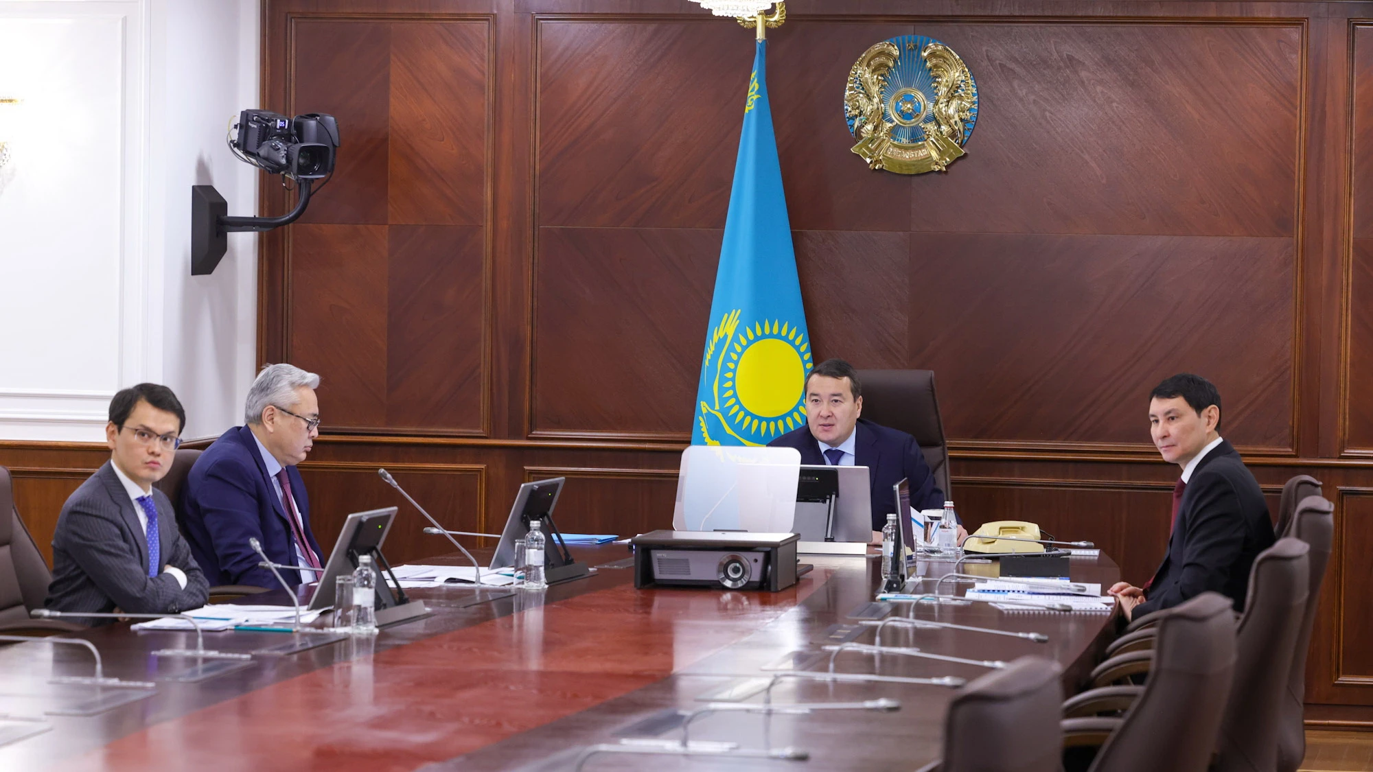 Tapsyrmany atqarmasa jumystan bosatamyz – Premer-mınıstr