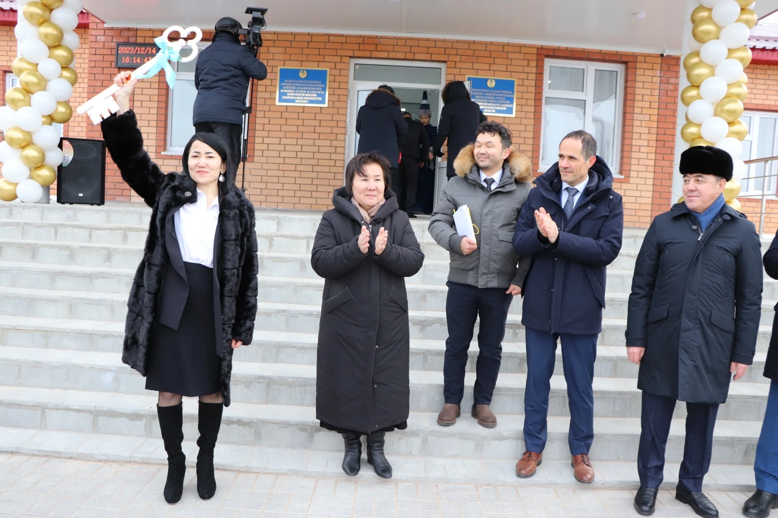 Jaıyqtaǵy jańa mektep