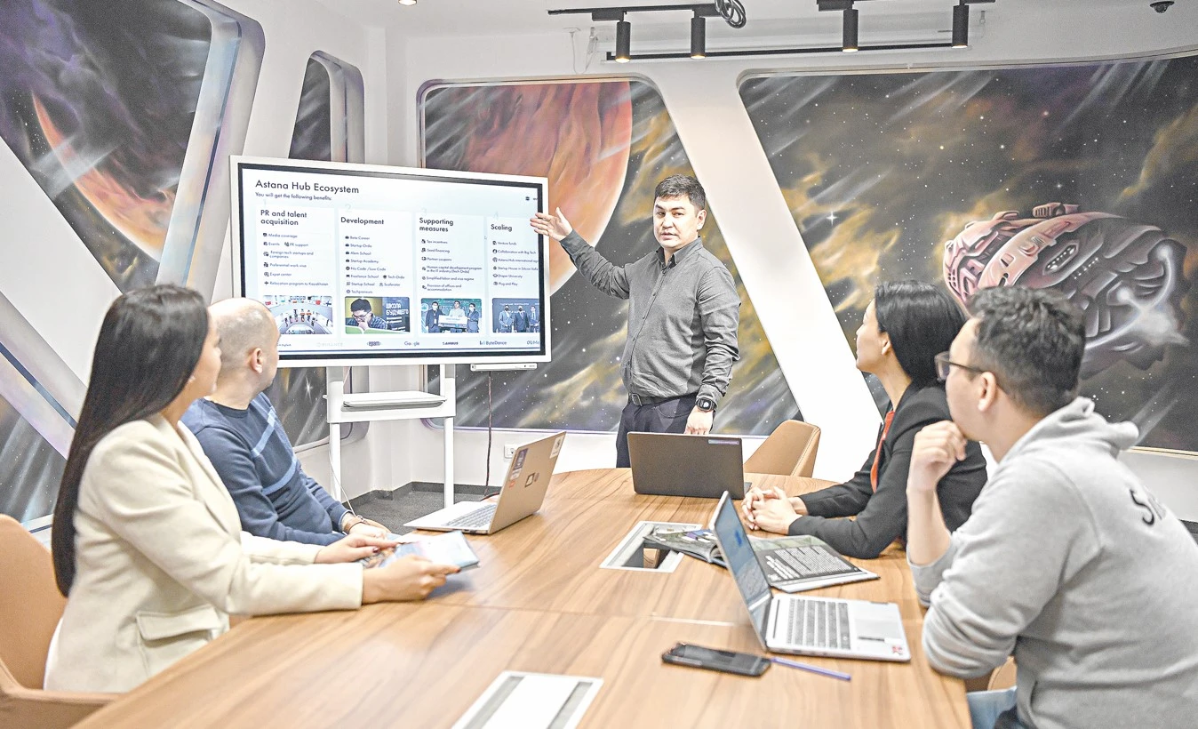 Astana Hub – alǵyrlar ordasy