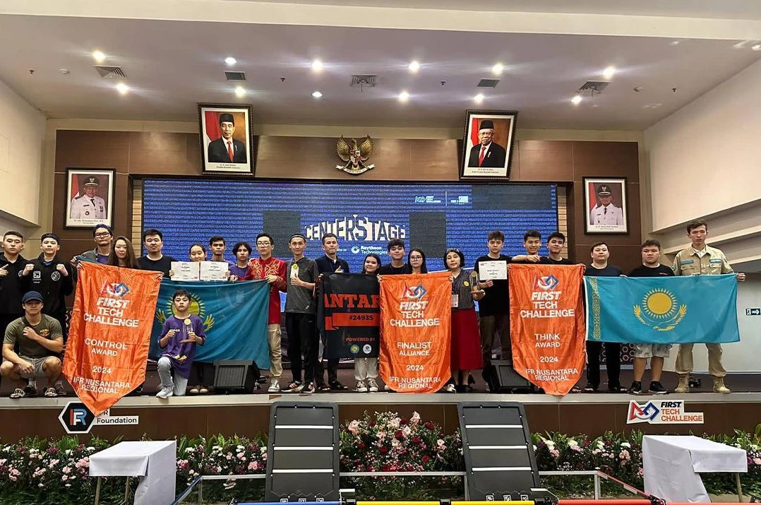 Bilim báıgesinen oljaly oraldy