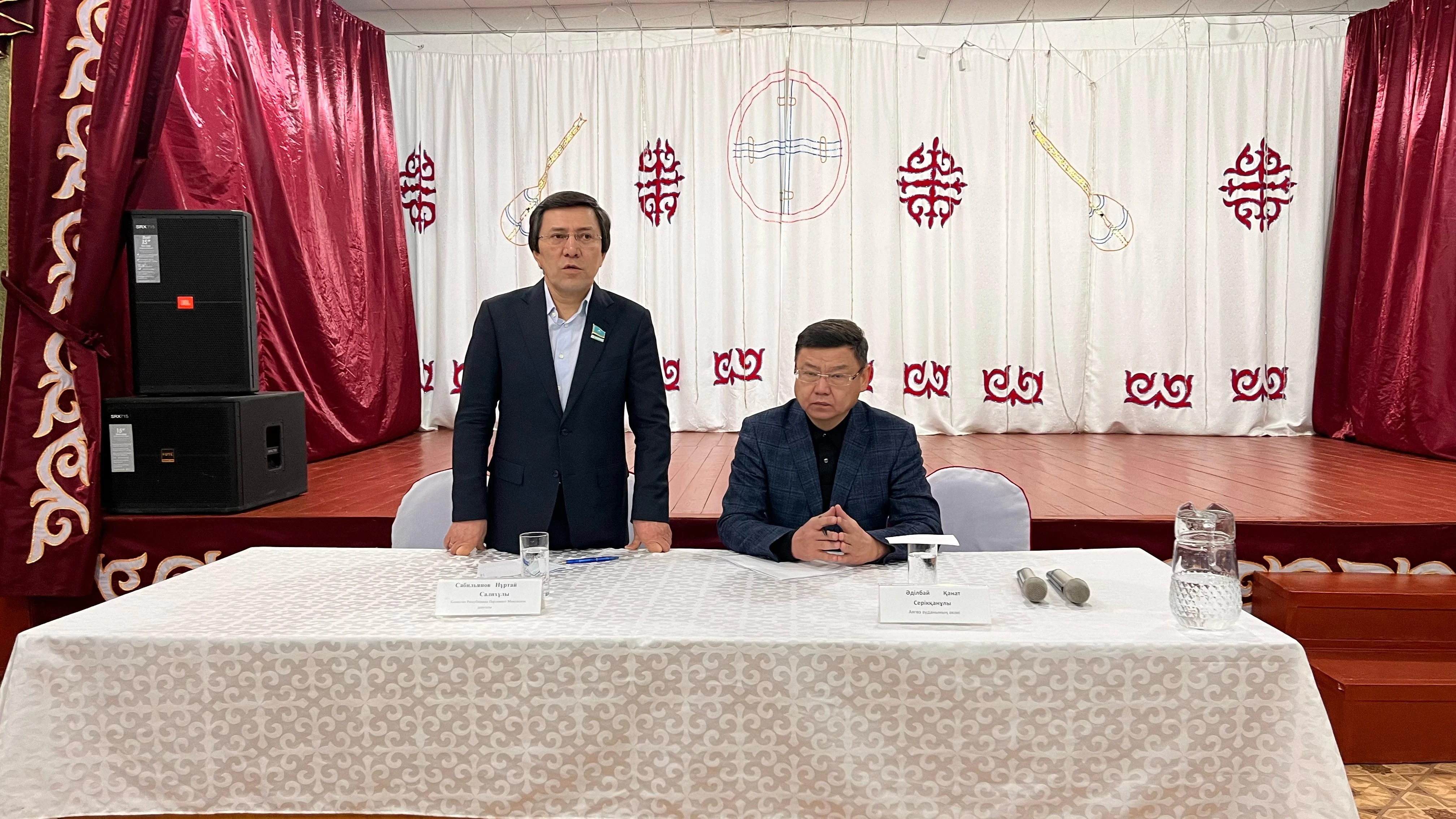 Saılaýshylar suraǵyna jaýap