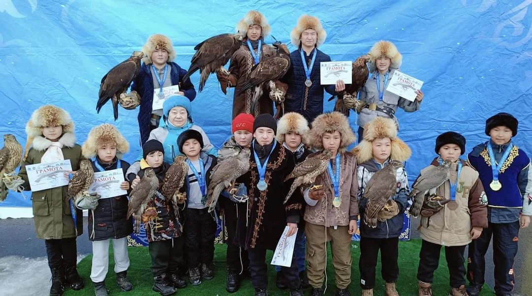 Qyran qus ne almaıdy salsa baptap...