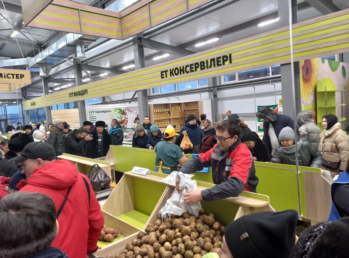 Qaptyń aýzy ázirge býýly