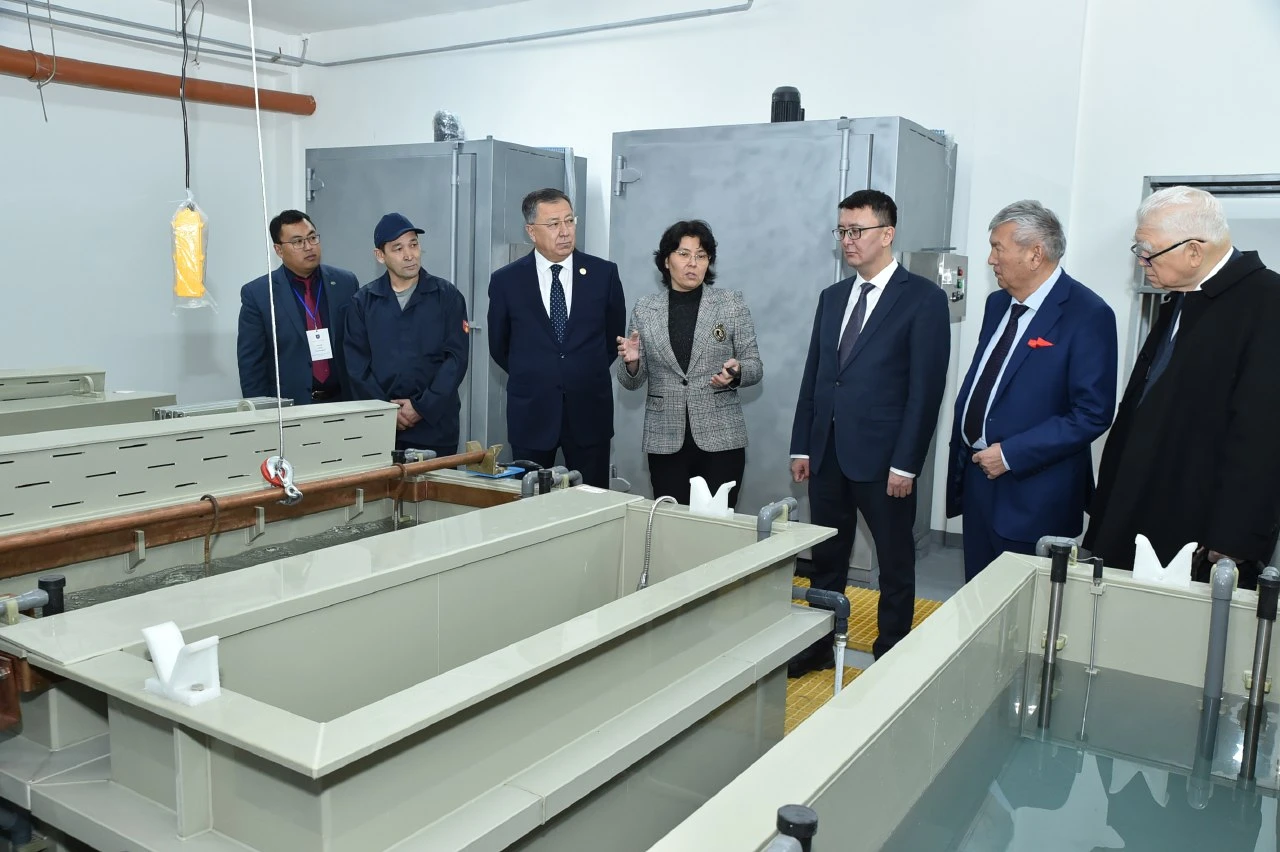 QazUÝ-da galvanıkalyq qaptamalar shyǵaratyn óndiris ashyldy