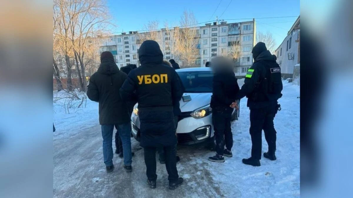 «Japa shekken – zaýyt qyzmetkerleri». Qomaqty qarjy jymqyrǵan top ustaldy