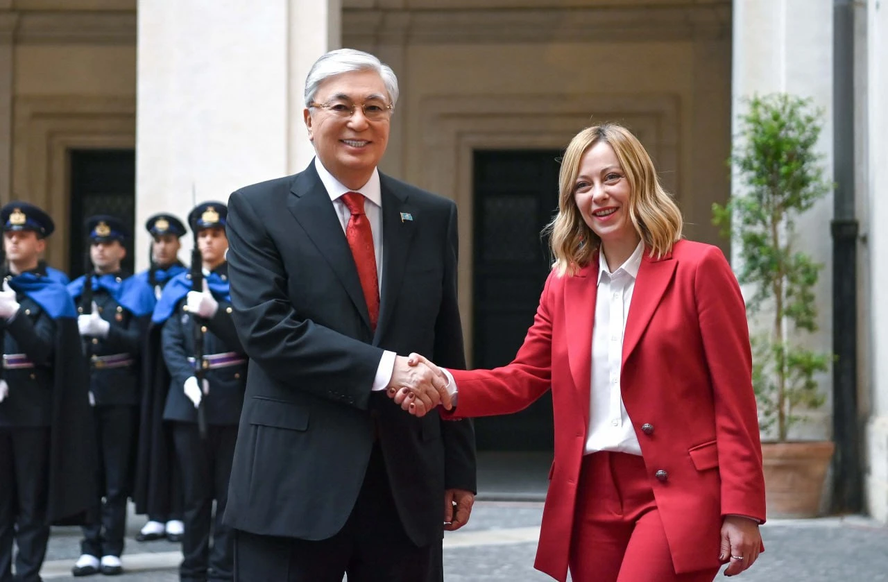 Memleket basshysy «Kıdjı» saraıyna bardy