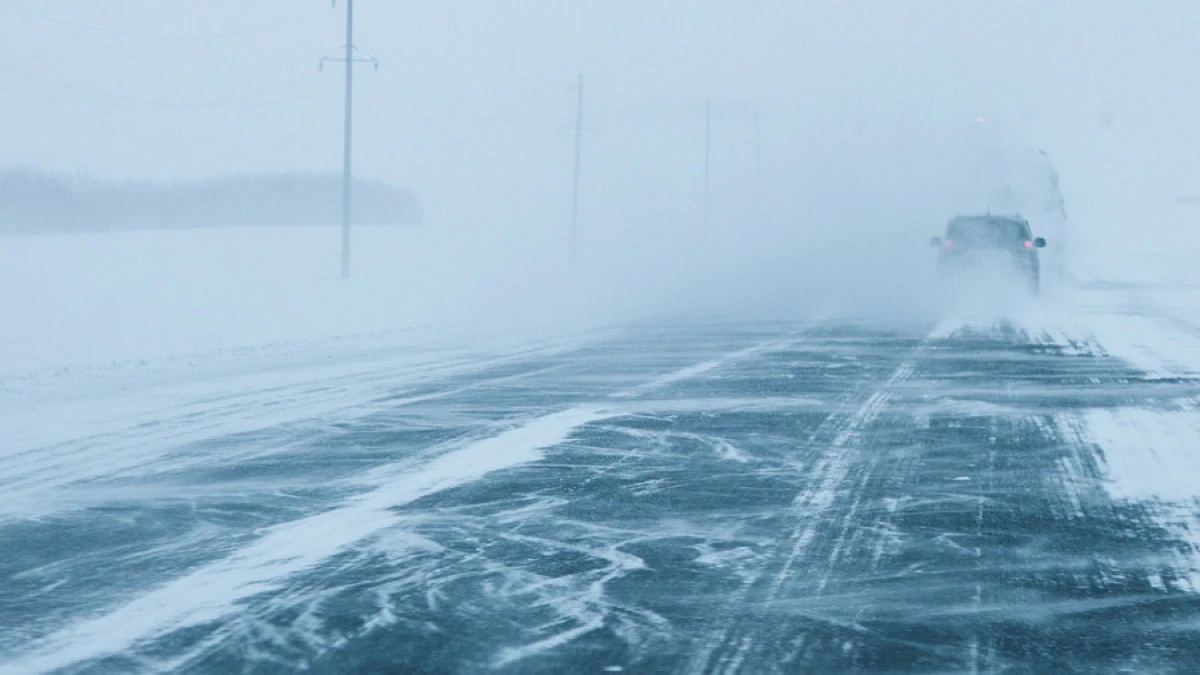 «Qar aralas jańbyr, jel, tuman»: Birneshe jol ýchaskeleri jabyq