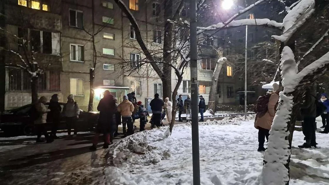 Kelesi eskertýge deıin dalaǵa shyǵý kerek - TJD Almatydaǵy jer silkinisi týraly