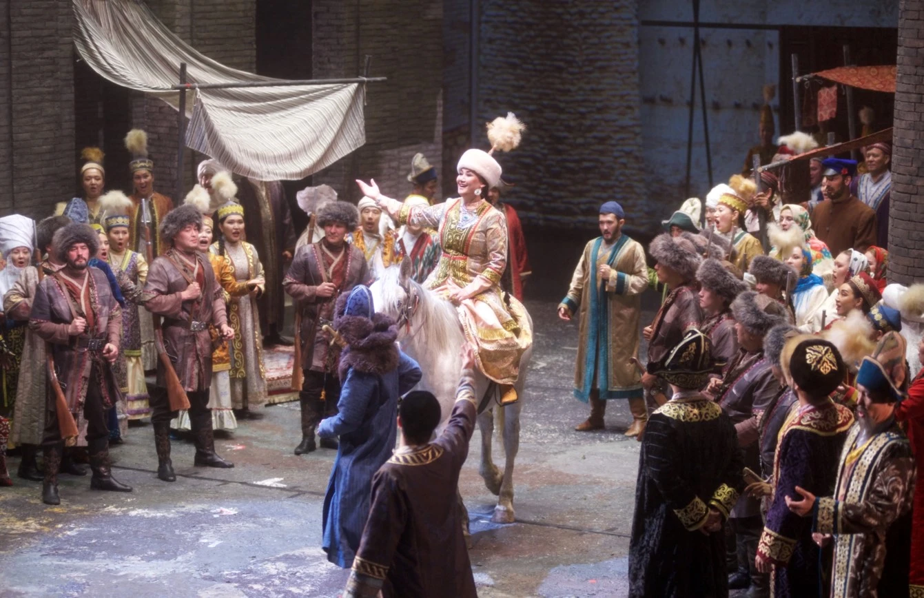 Qaıta túrlengen «Birjan – Sara»