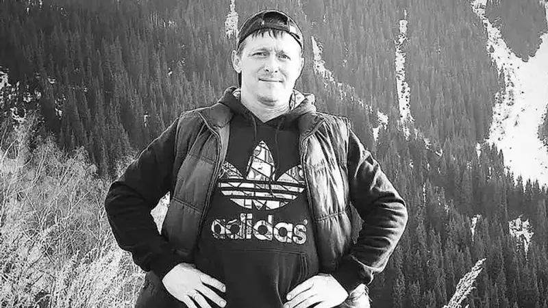 Qazaqtyń belgili aýyr atleti Vıacheslav Ershov kóz jumdy