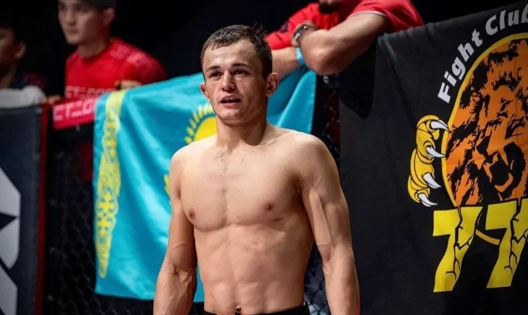 UFC quramyna taǵy bir qazaq sportshysy qosyldy
