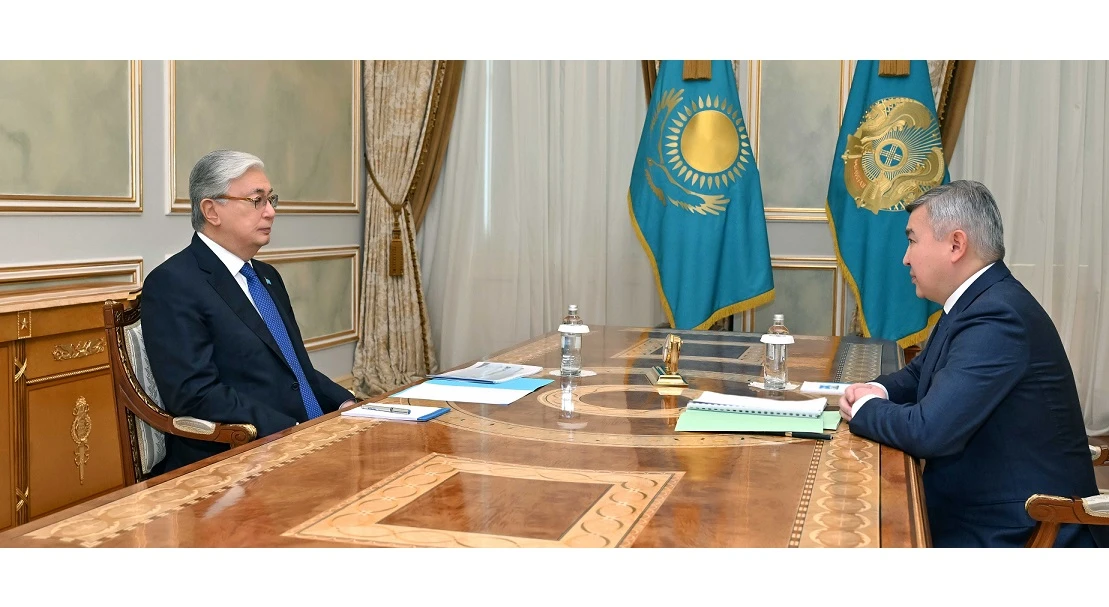 Prezıdentke halyqty baspanamen qamtamasyz etý jumystary týraly esep berildi