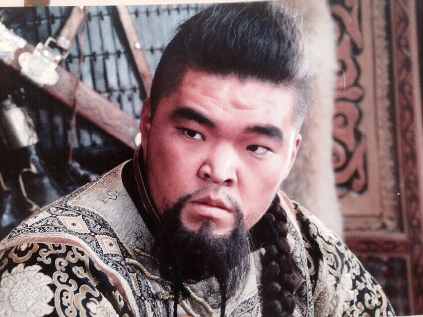 Áshim Ahmetov: Qalamaqymdy AQSh-ta bilim alýǵa jumsadym