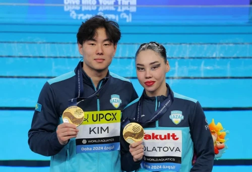 Tarıhı jeńis. Qazaqstan sportshylary sınhrondy júzýden álem chempıony atandy