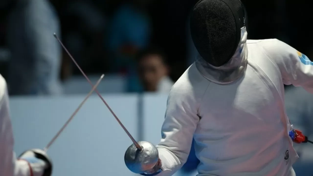 Bazelde kúmispen kúpteldi