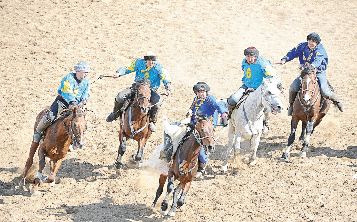 Kóshpeliler oıyndaryna daıyndyq qalaı?