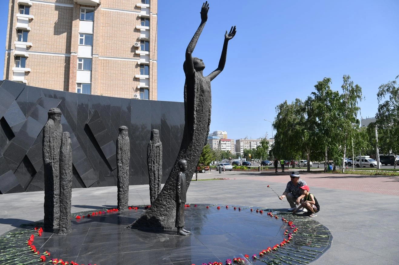 Ujymdastyrý saıasatynyń zardaptary