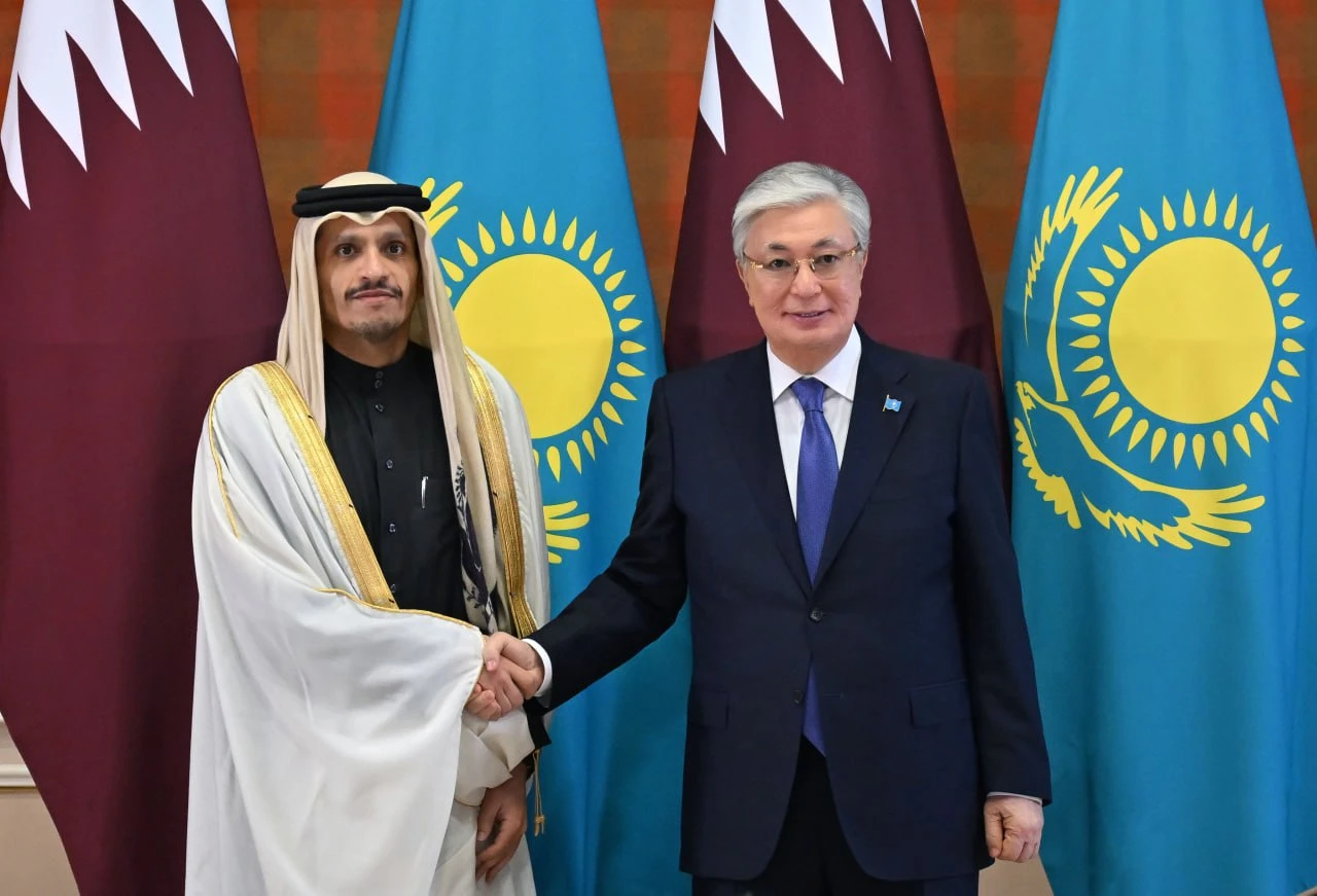 Prezıdent Qatardyń Syrtqy ister mınıstrimen kezdesti