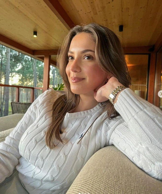 Lara ALEIShO: Qazaq tilinde jańa án jazǵym keledi