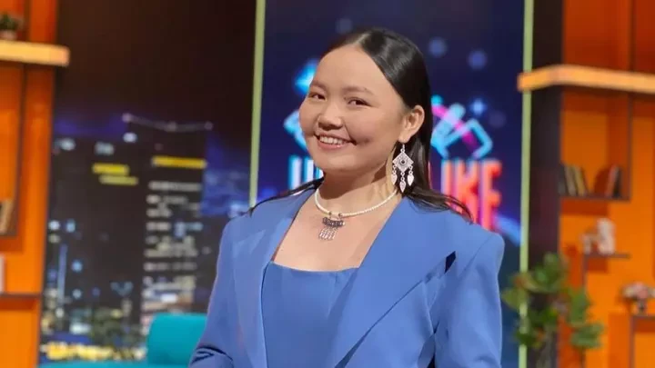 Búrkitshi qyz: Josparym – bilim men salt-dástúrdi qatar úıretetin ulttyq mektep ashý