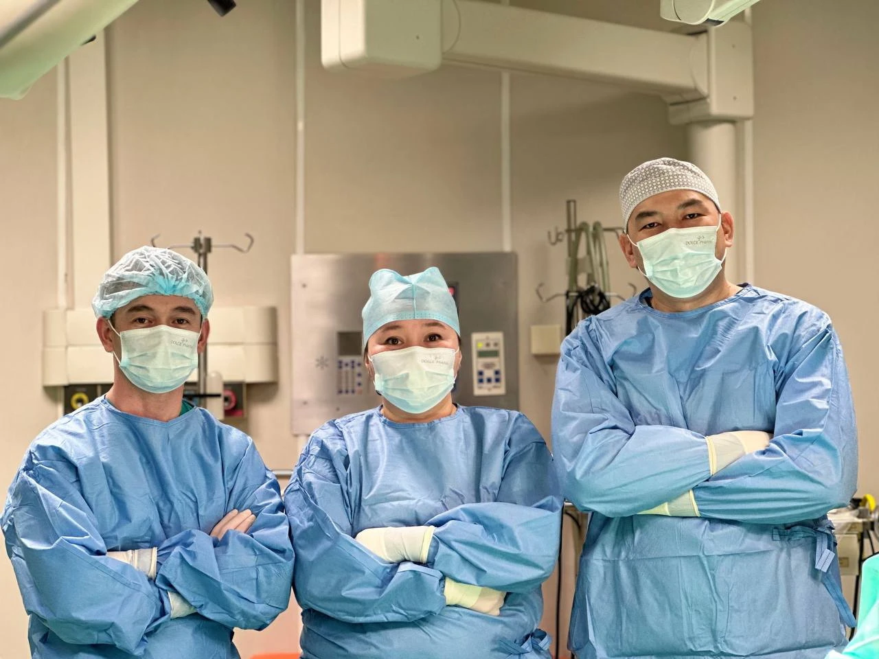 О́ńeshti toqishekpen almastyrdy