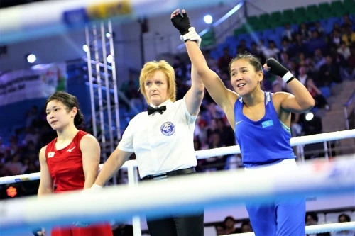 Olımpıada joldamasy úshin. Boksshy qyzdar Italııaǵa attandy