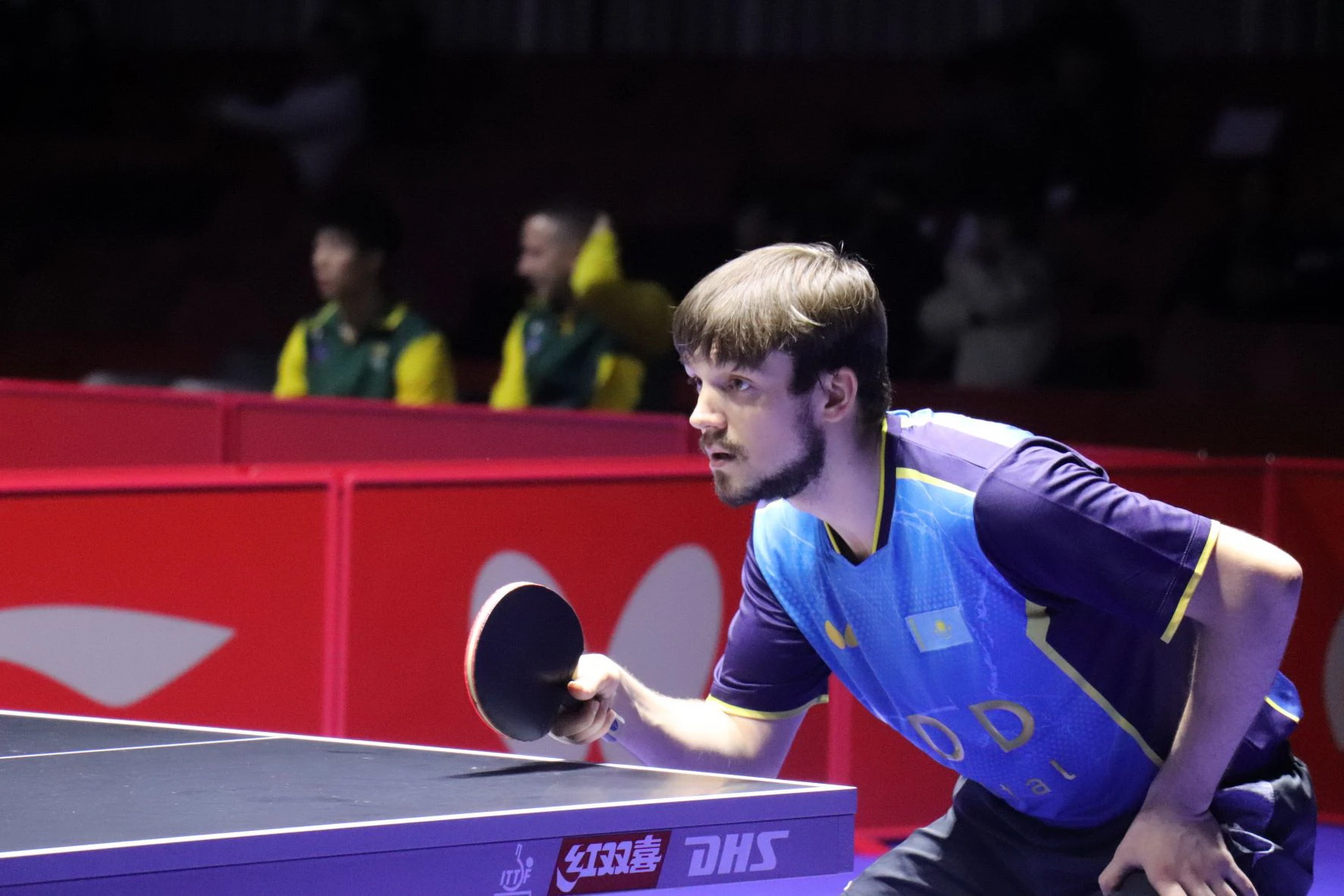 Jigitter jantalasyp jatyr