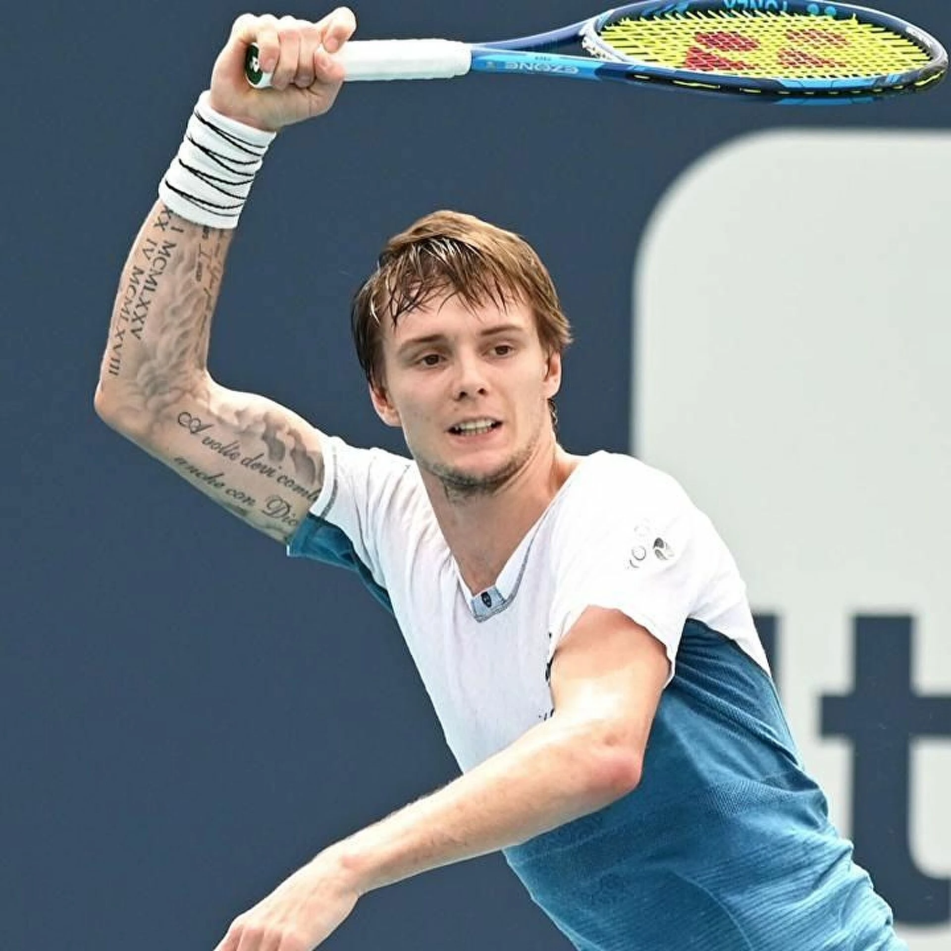 Býblık – úshinshi kezeńde