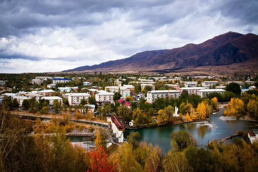 Kommýnaldyq tarıf 10 esege tómendedi – prokýratýra