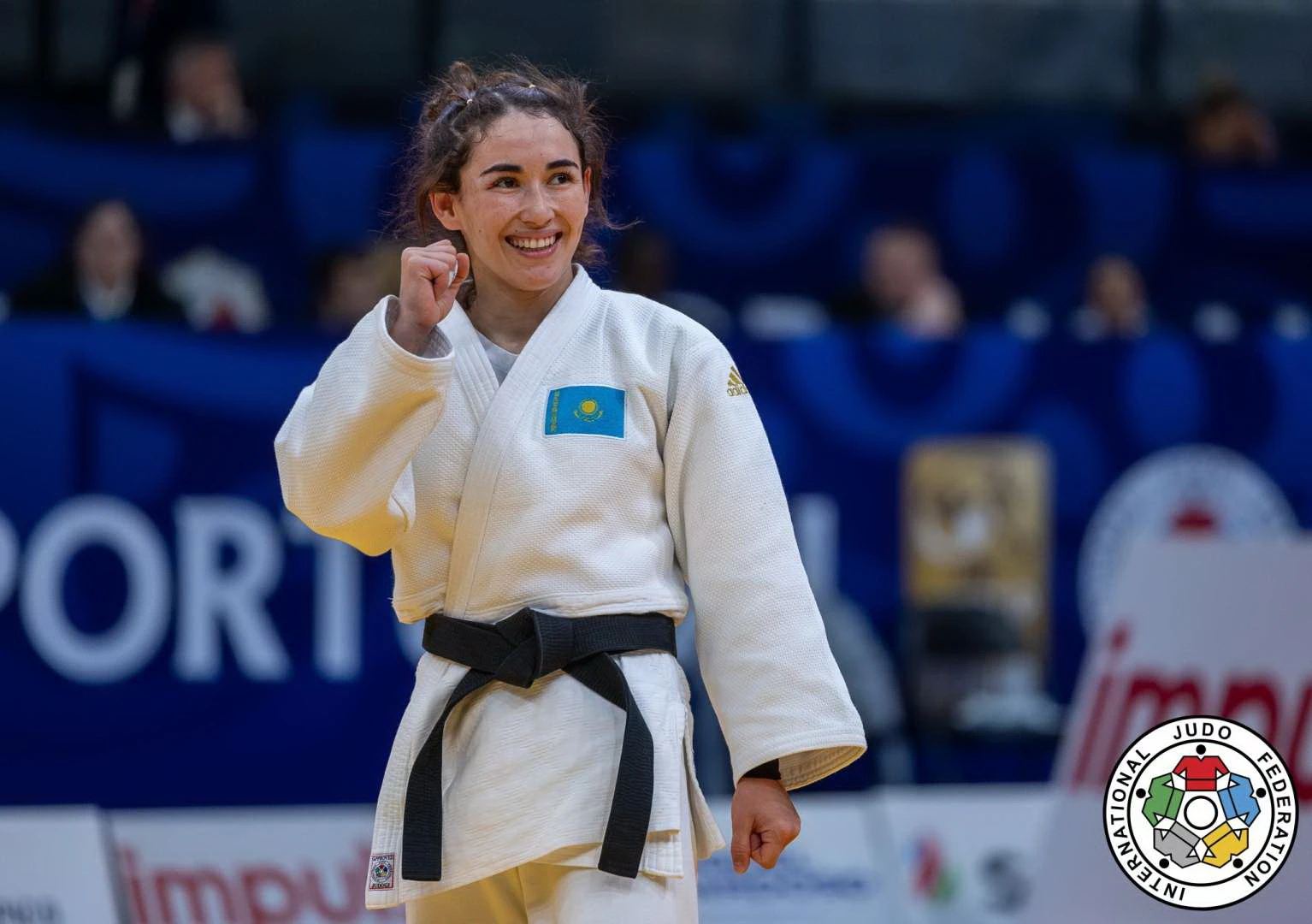 Ábıba Tashkentte kúmis aldy