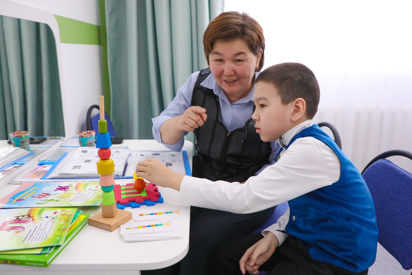 Inklıýzıvti bilim ortalyǵy