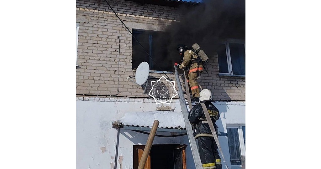 О́rtten 3 eresek adam men 2 bala qutqaryldy