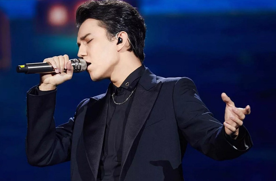 Dımash Qudaıbergen: Qınalǵanǵa qol ushyn sozý - eń basty paryz