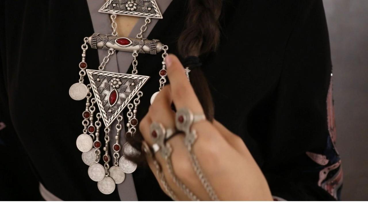 Elorda jastary Ulttyq kıim kúnine oraı chellendj bastady