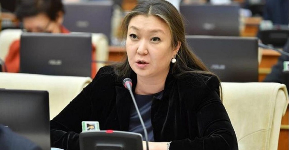 Qundylyqtar bizdi biriktire túsedi