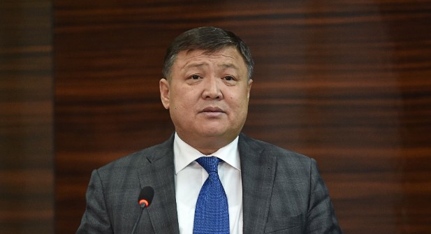 Jańa mindetterdi aıqyndaǵan jıyn