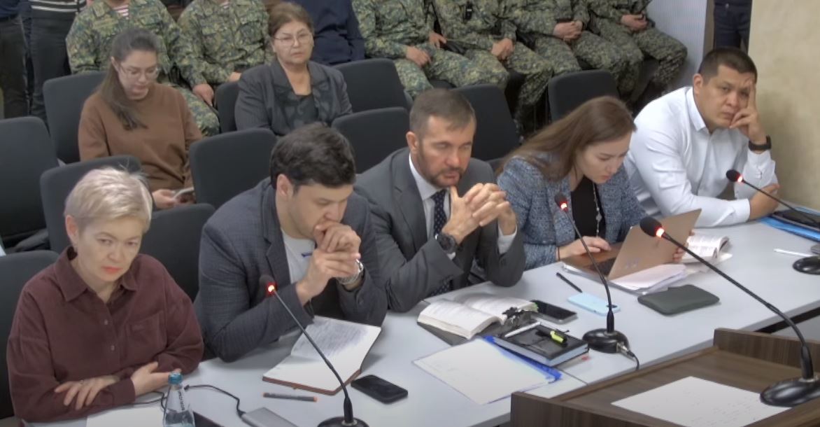 Bıshimbaevtyń soty bastaldy. Tikeleı kórsetilim