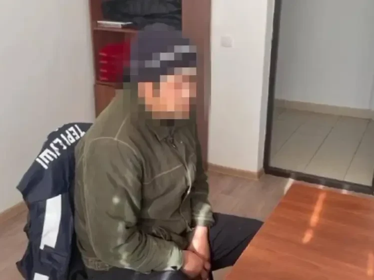 Pyshaq jaraqatyn alǵan qutqarýshynyń jaǵdaıy belgili boldy