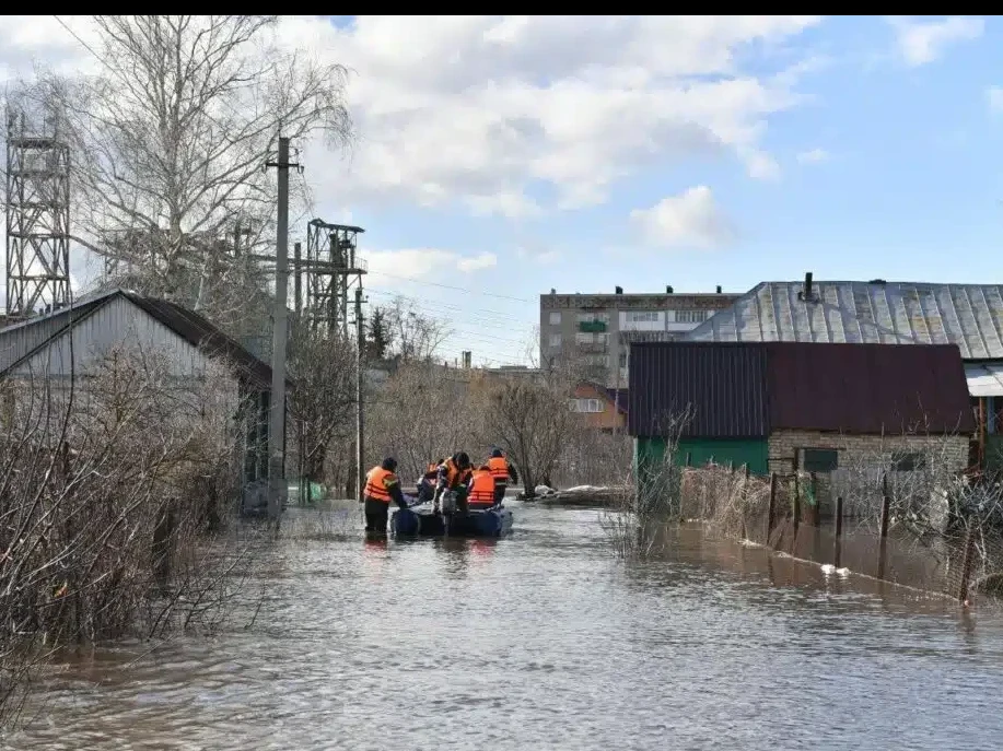 Soltústik Qazaqstan oblysynda 45 jastaǵy qutqarýshy qaıtys boldy