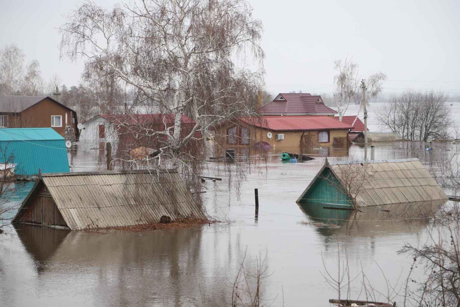 Qostanaı oblysynda 275 úı sý astynda qaldy