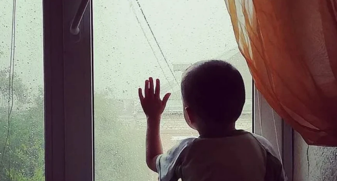 Qazaqstanda 12 myń bala turmysy nashar otbasylarda turady