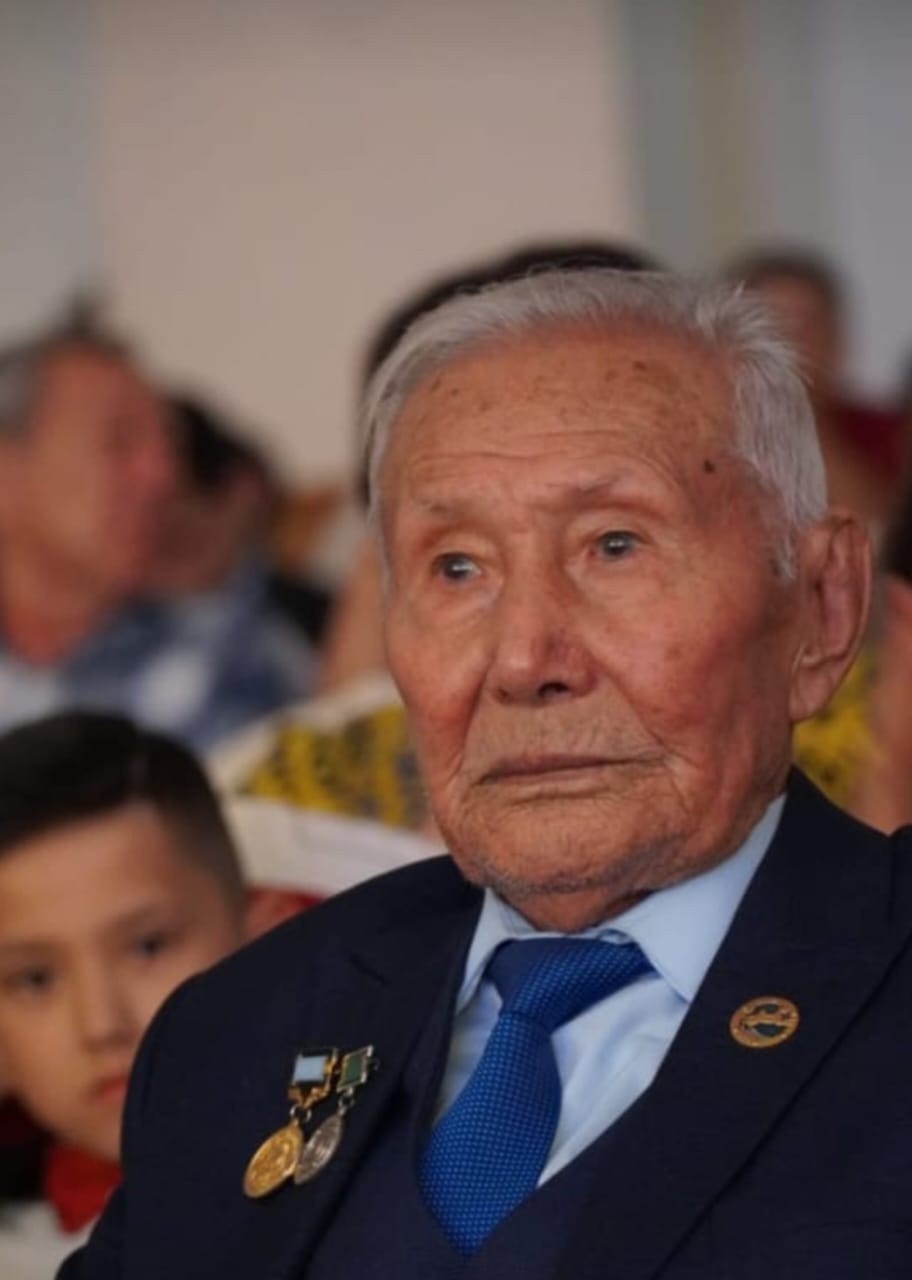 Kúıden eskertkish turǵyzǵan...