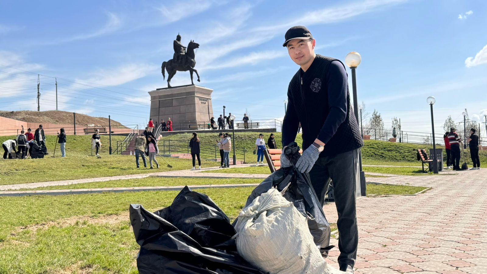 ShQO eriktileri «Kıeli meken» aptalyǵyna belsendi qatysyp jatyr