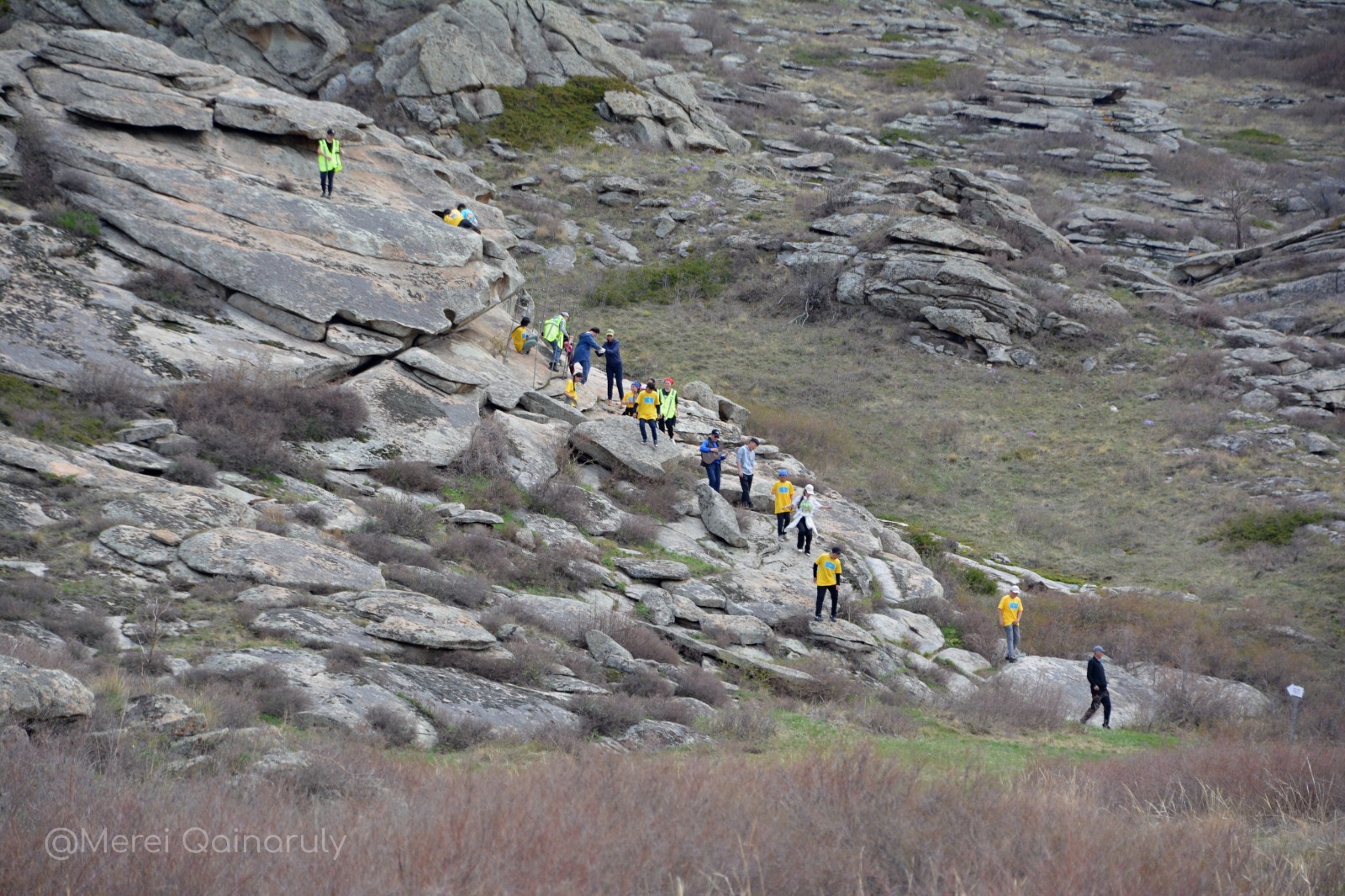 Kıeli mekenge kóshet otyrǵyzyldy
