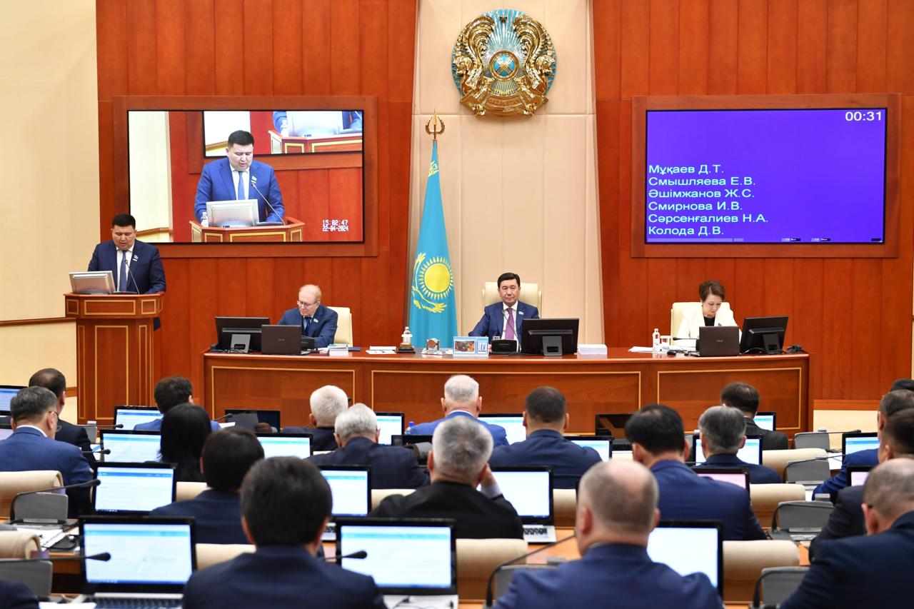 Lýdomanııany aýyzdyqtaıtyn zań jobasy talqylandy