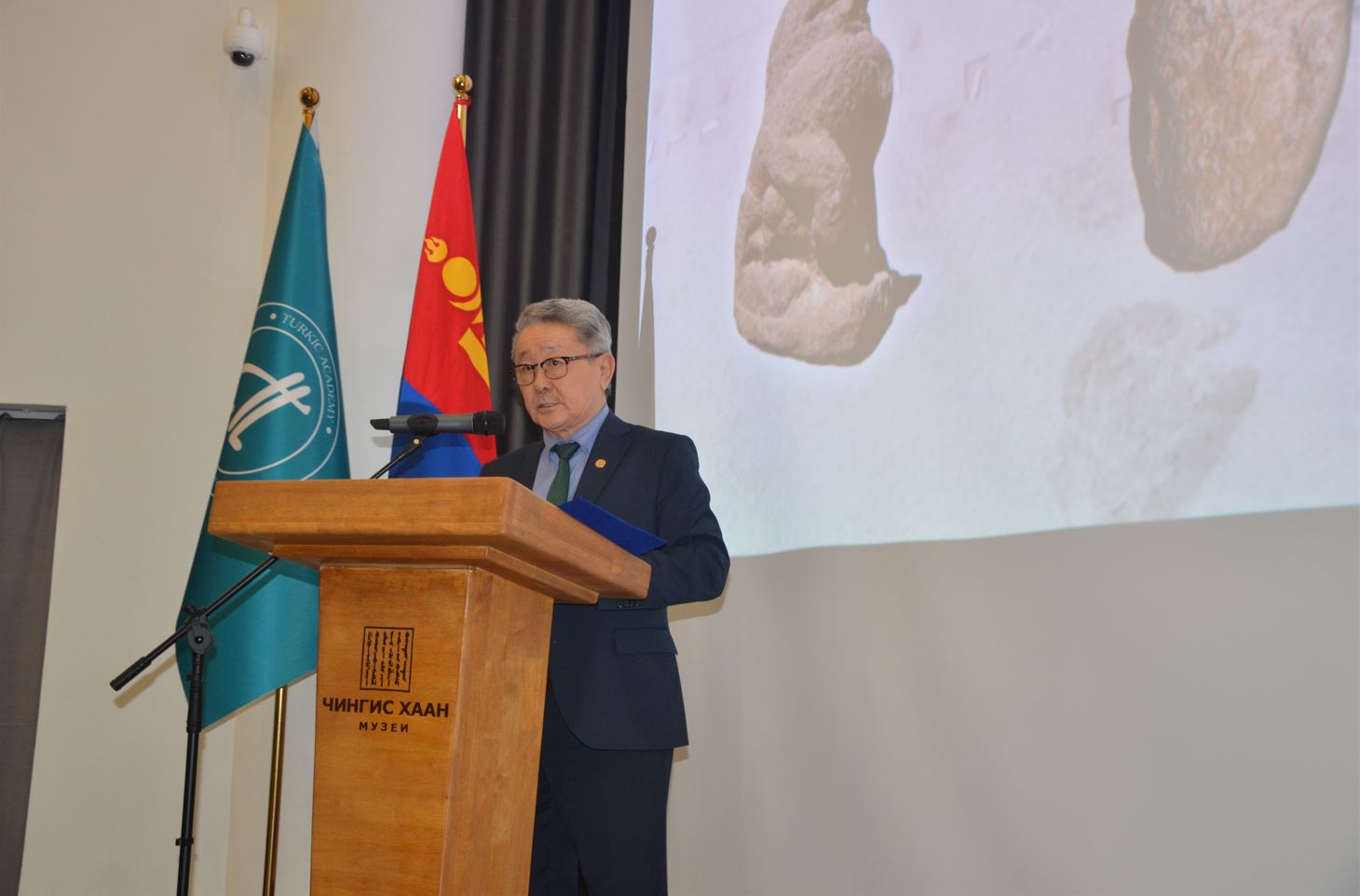 Túrki akademııasy