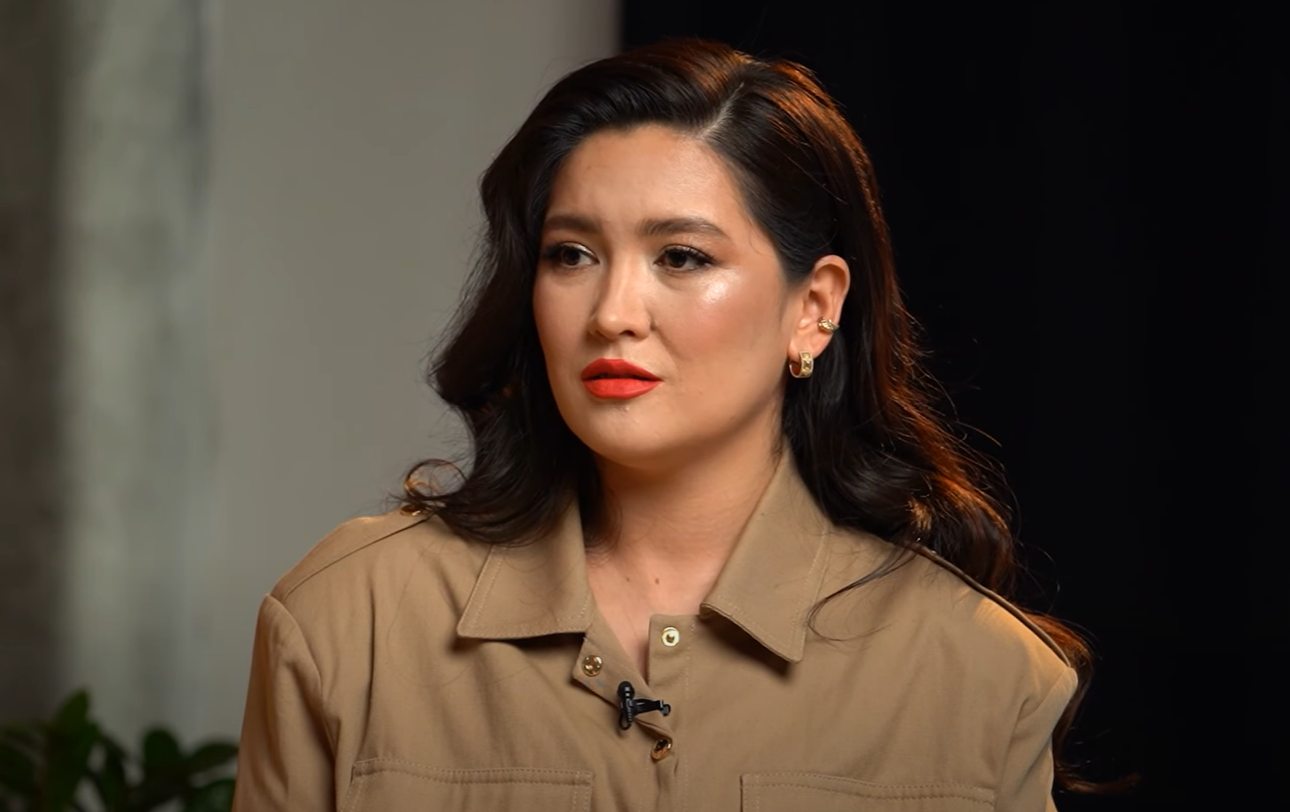 "Astanaǵa kóktem kesh keledi" fılmimen tanylǵan aktrısa erekshe qyzynyń dıagnozy týraly aıtty